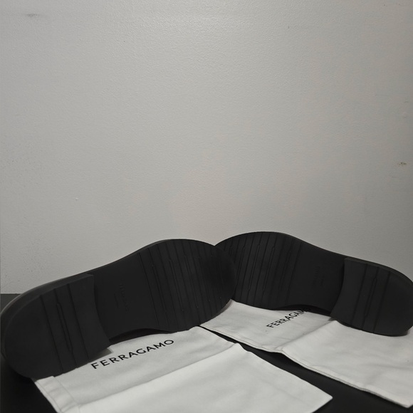 Salvatore Ferragamo Black Patent Leather Loafers with Red Accent - Picture 6 of 9